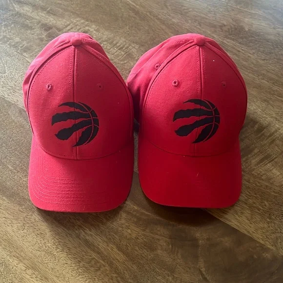 Raptors hats - Picture 1 of 5